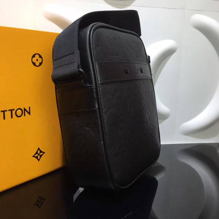 路易威登LV頂級原單 M43681LV高仿Monogram Shadow黑色壓紋小牛皮 黑色肩背斜挎包 YDH1321